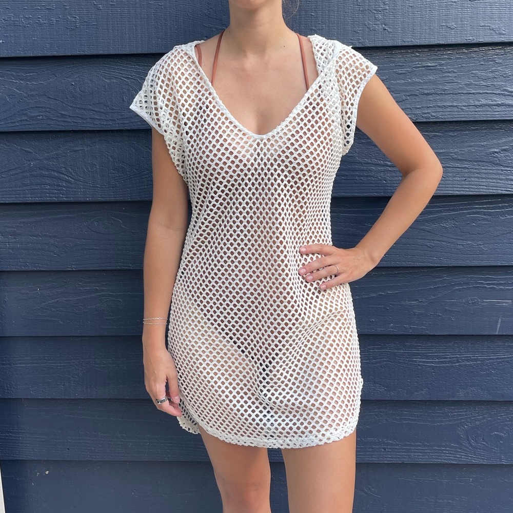 Solitaire Swim White Mesh Cover Up